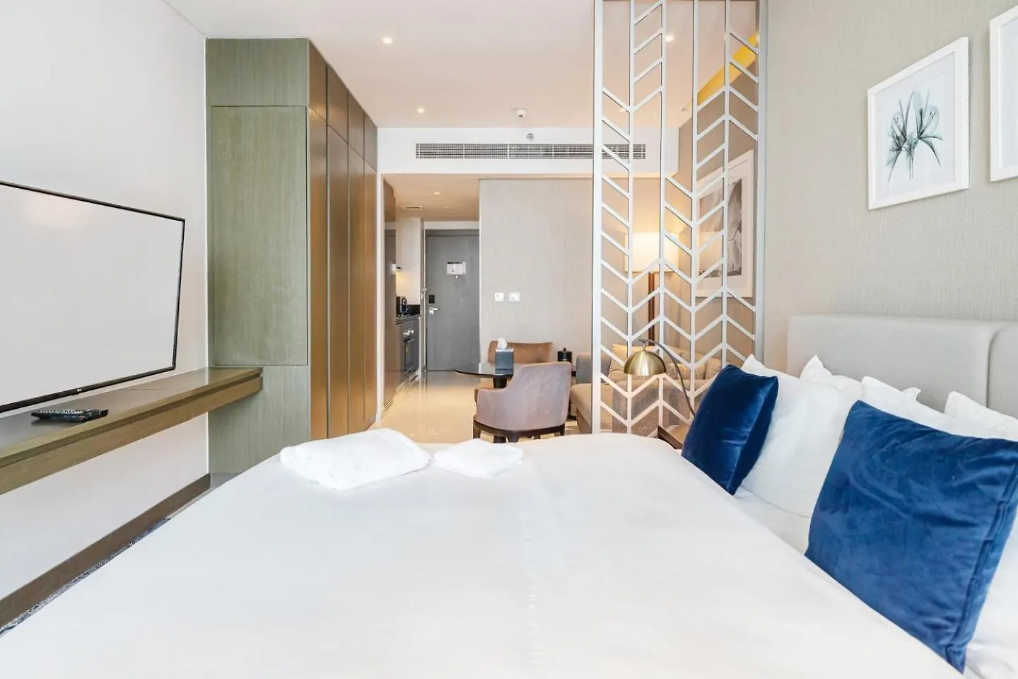 Damac Maison Prive Dubai Apartment
